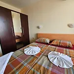 Europroperties Zlatna Kotva * ゴールデンサンド