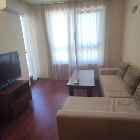 Europroperties Zlatna Kotva * Golden Sands