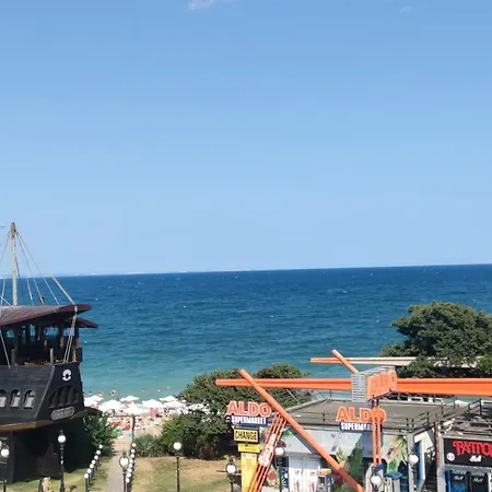 Europroperties Zlatna Kotva Апартаменти *