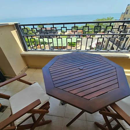 Europroperties Zlatna Kotva Apartment *