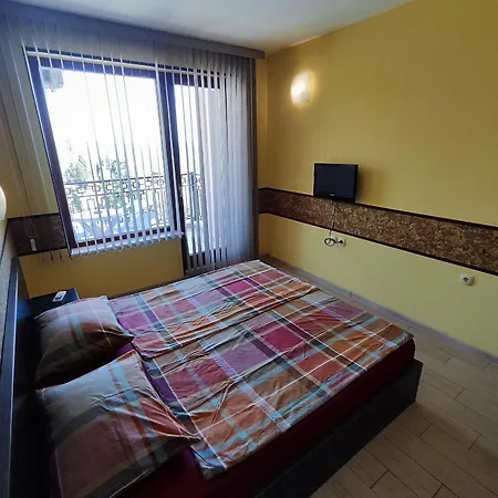 Europroperties Zlatna Kotva Apartament *