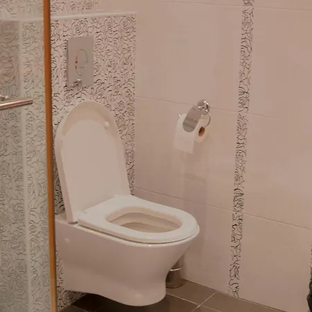 Europroperties Zlatna Kotva Lägenhet