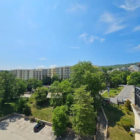 Europroperties Zlatna Kotva 아파트 *