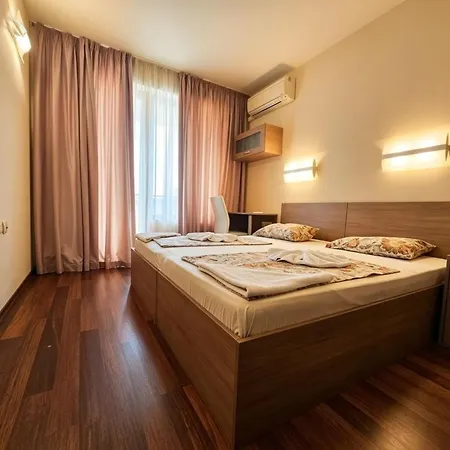 Europroperties Zlatna Kotva Апартаменты