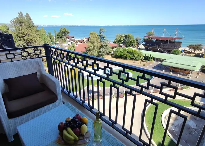 Europroperties Zlatna Kotva شقة